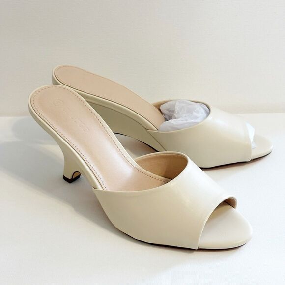 Shoes - Open Toe Slides Heels Wedge Sandals Ivory Size 8 Summer Vacation Resort Wear